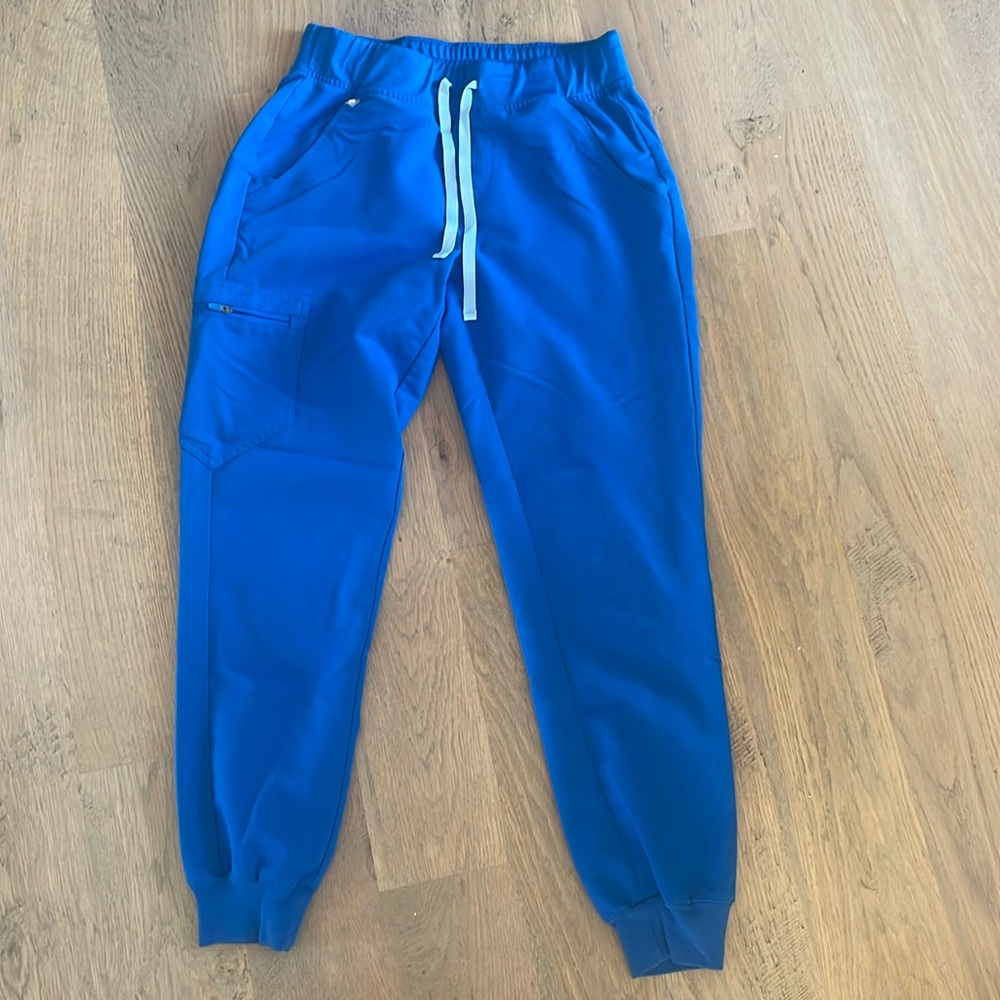 Figs jogger scrub pants